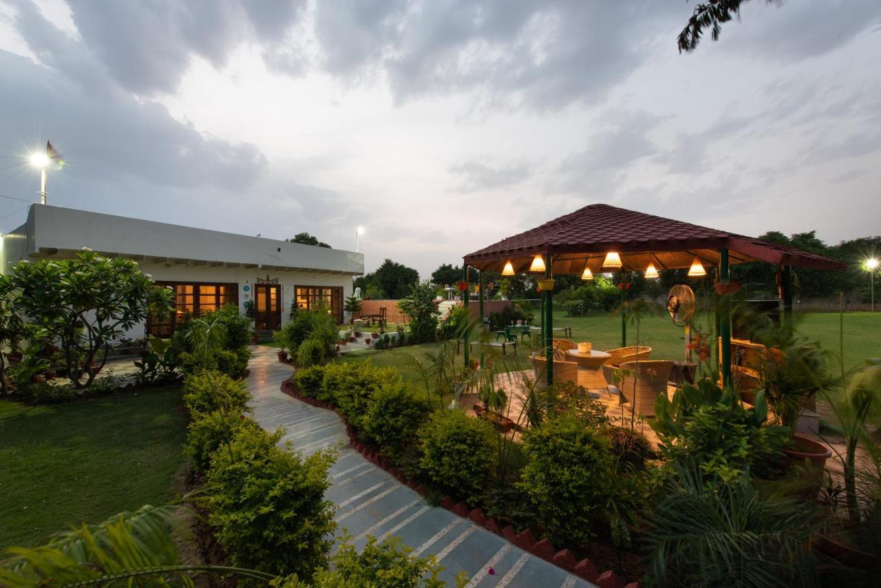 The Singh Farm Cosy Private Pool Farm Villa Гургаон Экстерьер фото